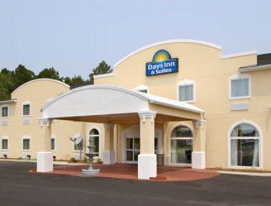 Days Inn & Suites By Wyndham Swainsboro Экстерьер фото